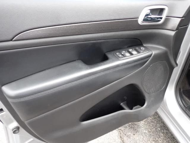 2015 Jeep Grand Cherokee Vehicle Photo in ZELIENOPLE, PA 16063-2910