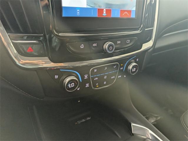 2018 Chevrolet Traverse Vehicle Photo in ENGLEWOOD, CO 80113-6708