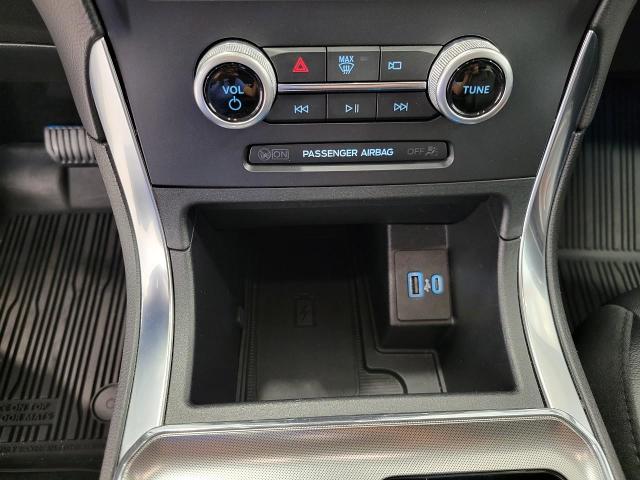 2022 Ford Edge Vehicle Photo in Neenah, WI 54956