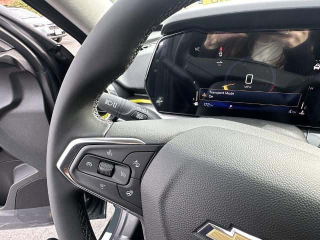 2025 Chevrolet Trax Vehicle Photo in GARDNER, MA 01440-3110
