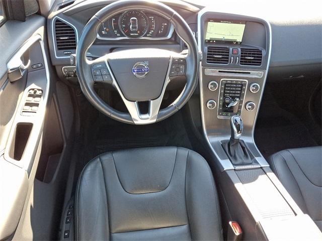 2016 Volvo XC60 Vehicle Photo in New Bloomfield, PA 17068