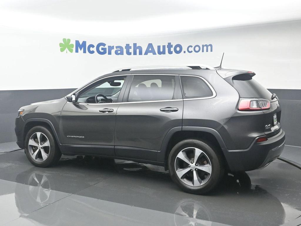 2019 Jeep Cherokee Vehicle Photo in Cedar Rapids, IA 52402