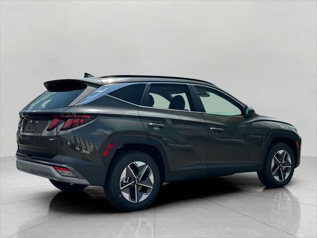 2025 Hyundai TUCSON Vehicle Photo in Green Bay, WI 54304