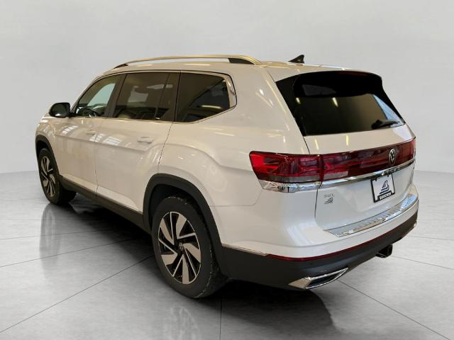 2024 Volkswagen Atlas Vehicle Photo in Oshkosh, WI 54904