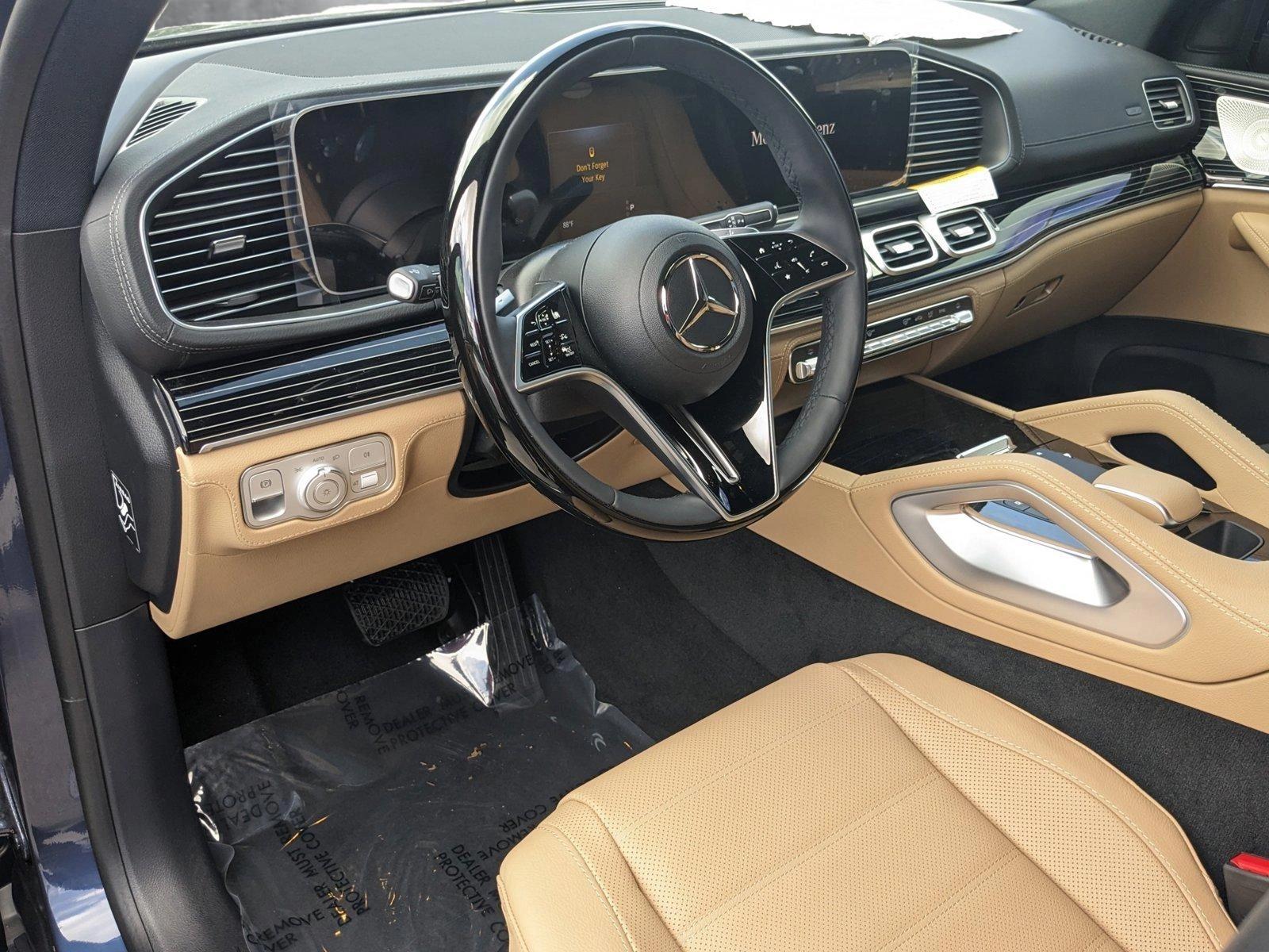 2024 Mercedes-Benz GLE Vehicle Photo in Delray Beach, FL 33444