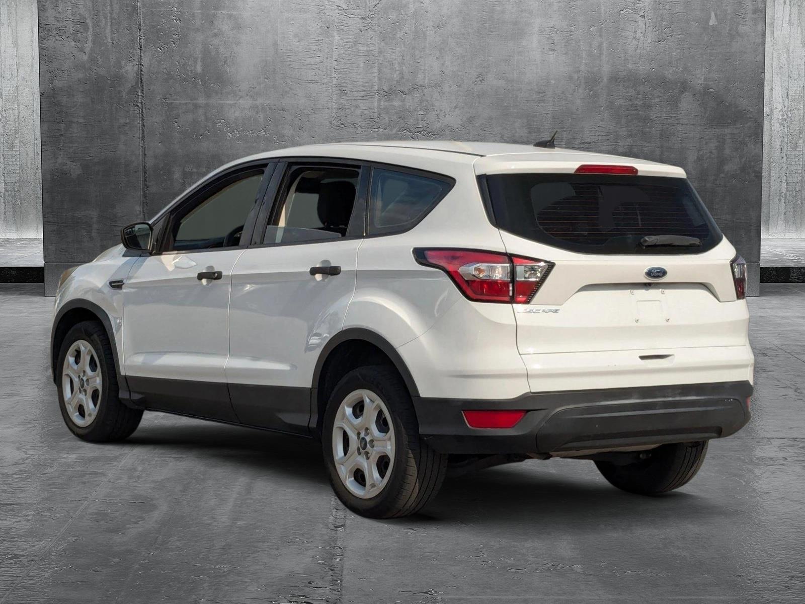 2018 Ford Escape Vehicle Photo in St. Petersburg, FL 33713