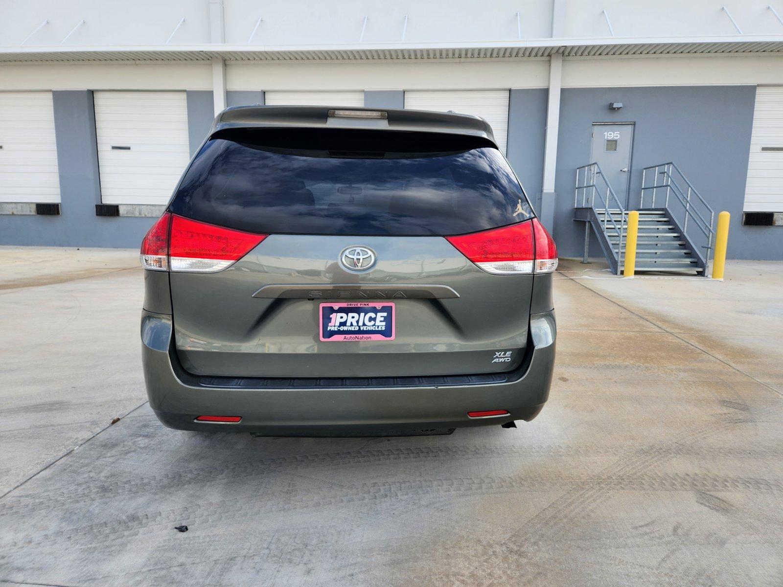 2014 Toyota Sienna Vehicle Photo in Winter Park, FL 32792