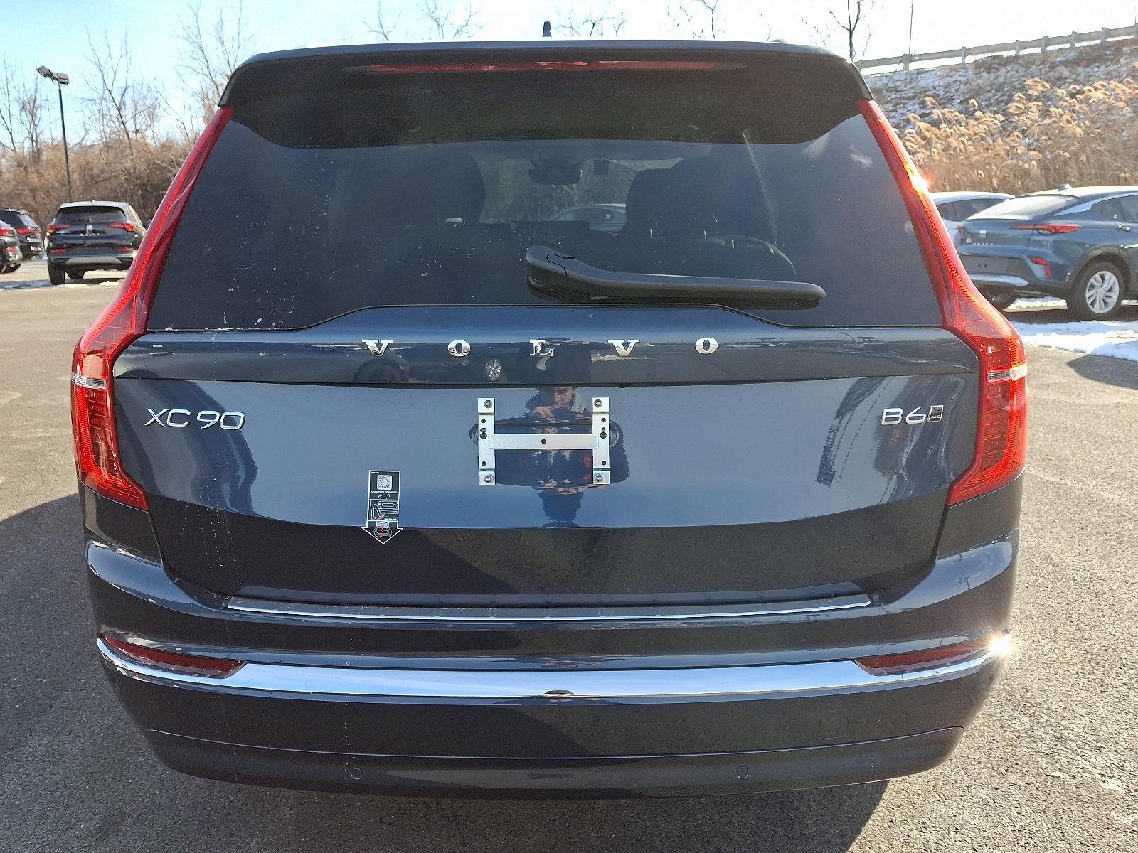 2025 Volvo XC90 Vehicle Photo in Trevose, PA 19053