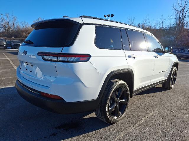 2023 Jeep Grand Cherokee L Vehicle Photo in TREVOSE, PA 19053-4984