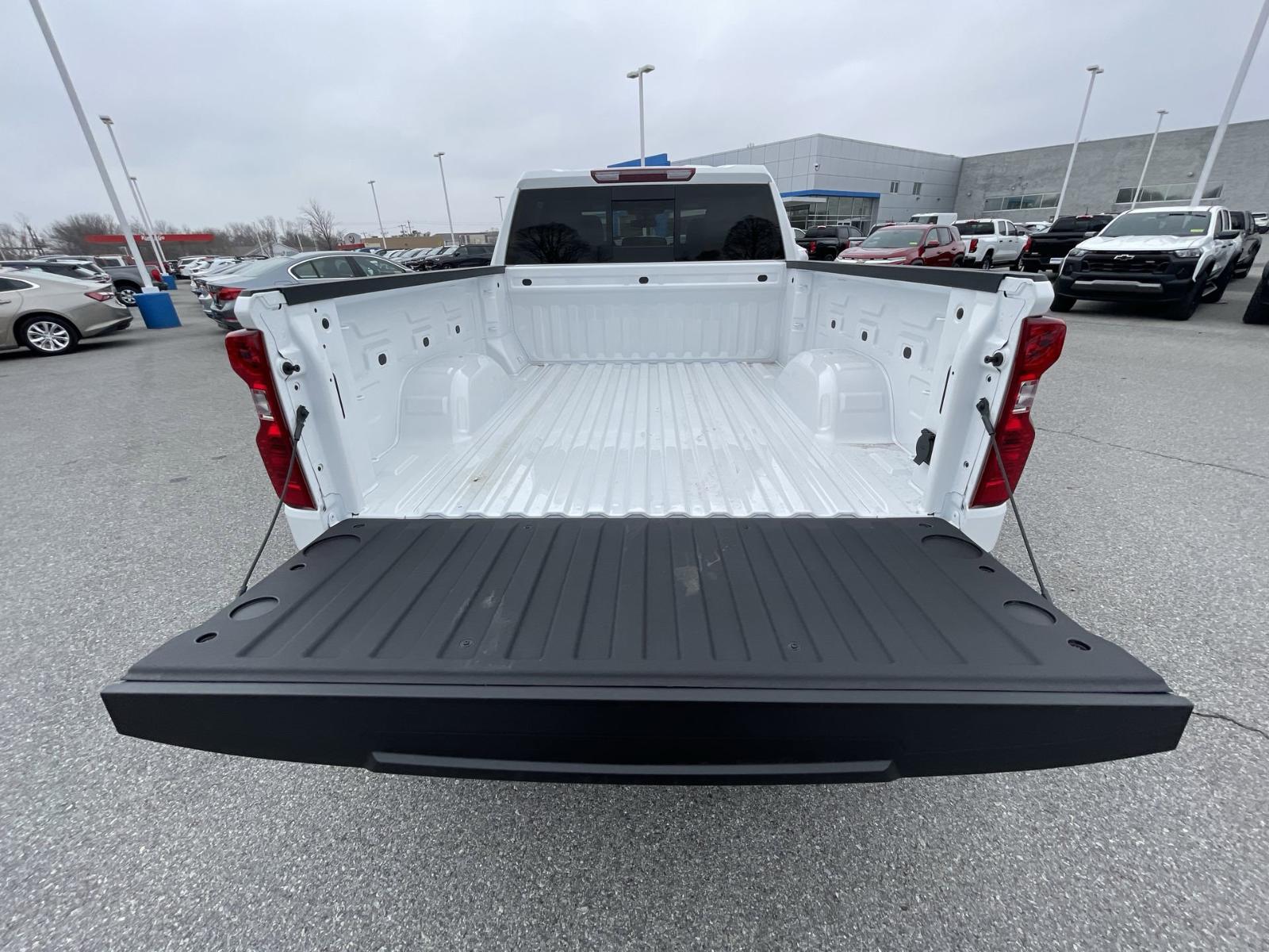 2025 Chevrolet Silverado 1500 Vehicle Photo in BENTONVILLE, AR 72712-4322