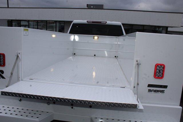 2024 Chevrolet Silverado 3500 HD Chassis Cab Vehicle Photo in SAINT CLAIRSVILLE, OH 43950-8512