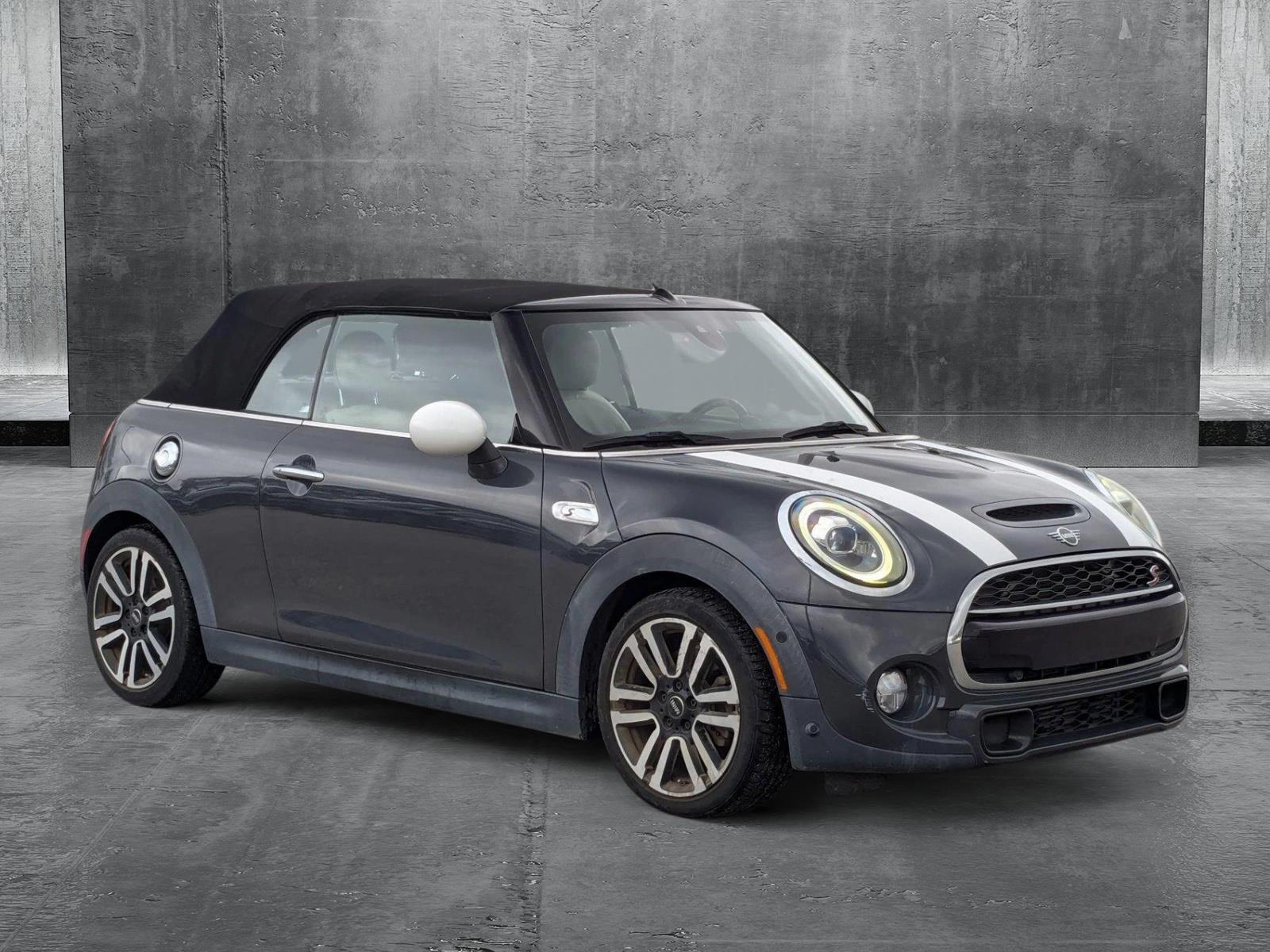 2019 MINI Cooper S Convertible Vehicle Photo in St. Petersburg, FL 33713