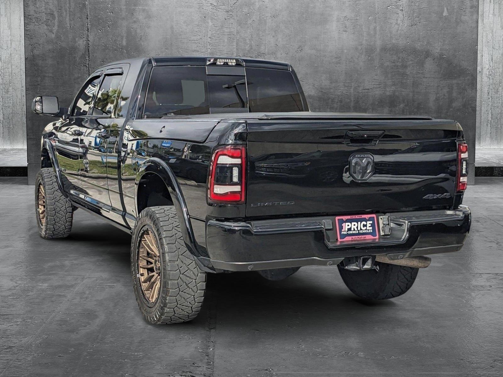 2022 Ram 2500 Vehicle Photo in MIAMI, FL 33172-3015