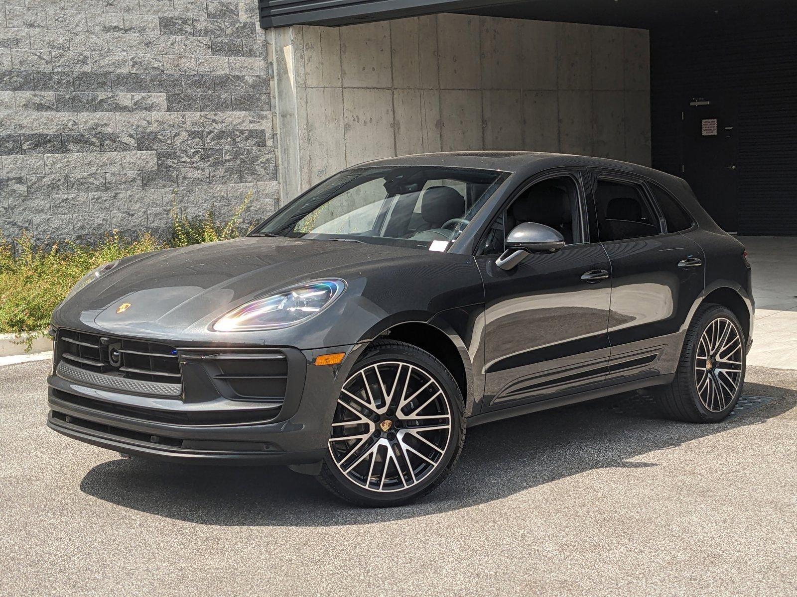 2024 Porsche Macan Vehicle Photo in Towson, MD 21204