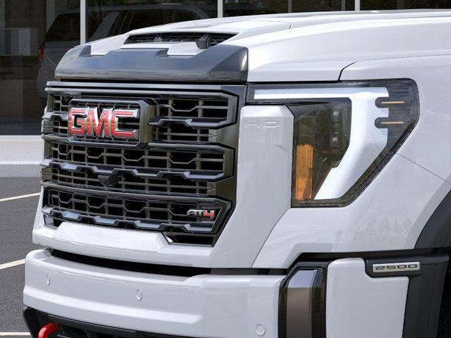 2025 GMC Sierra 2500 HD Vehicle Photo in WATERTOWN, CT 06795-3318