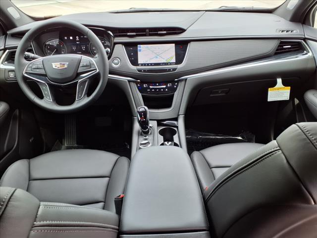 2025 Cadillac XT5 Vehicle Photo in TAMPA, FL 33612-3404
