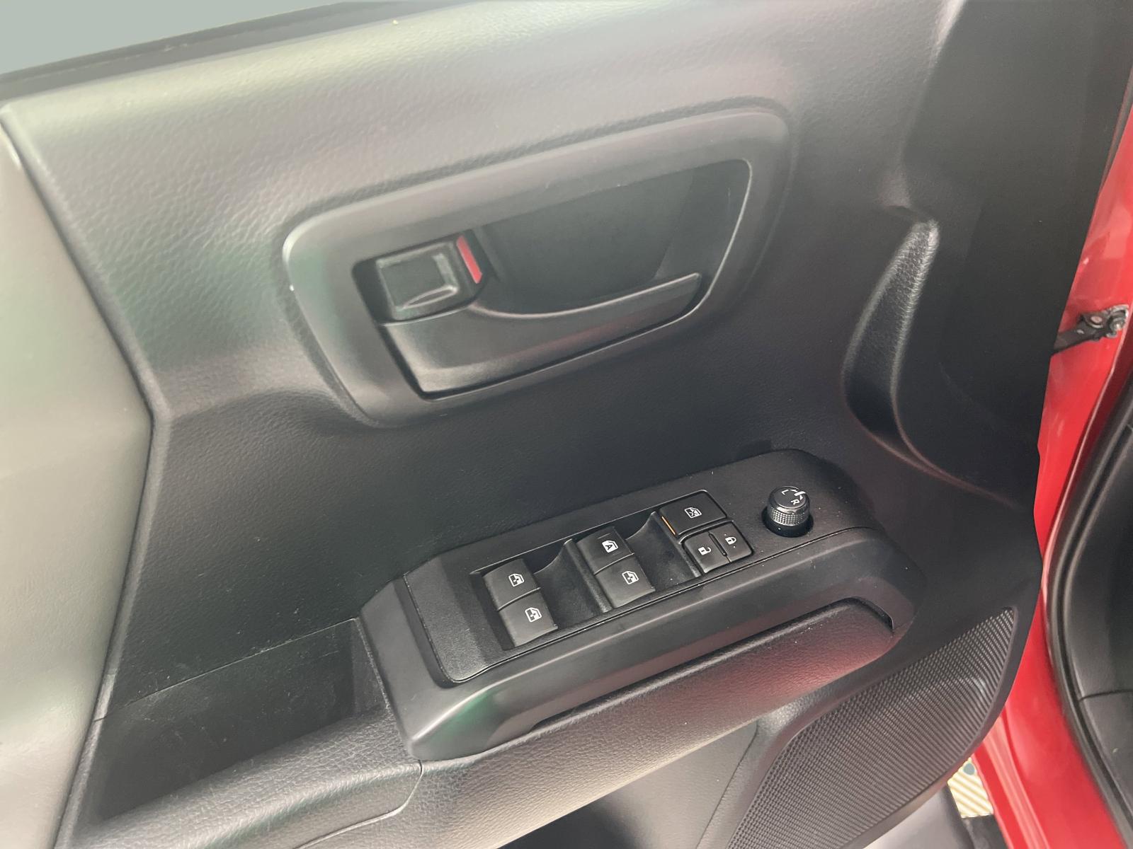 2020 Toyota Tacoma 2WD Vehicle Photo in GEORGETOWN, TX 78626-7508