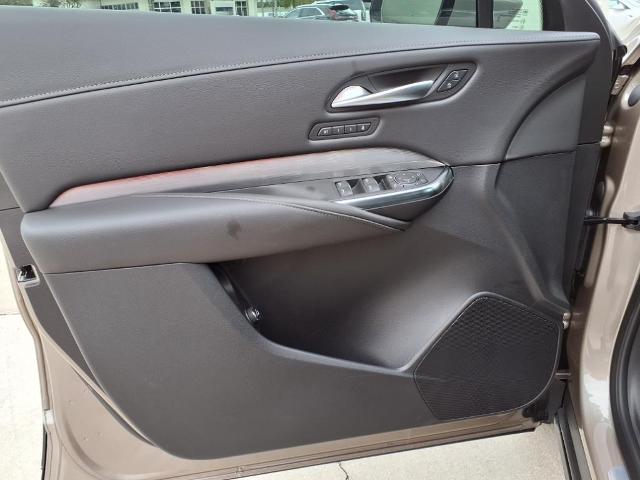 2025 Cadillac XT4 Vehicle Photo in Tampa, FL 33612