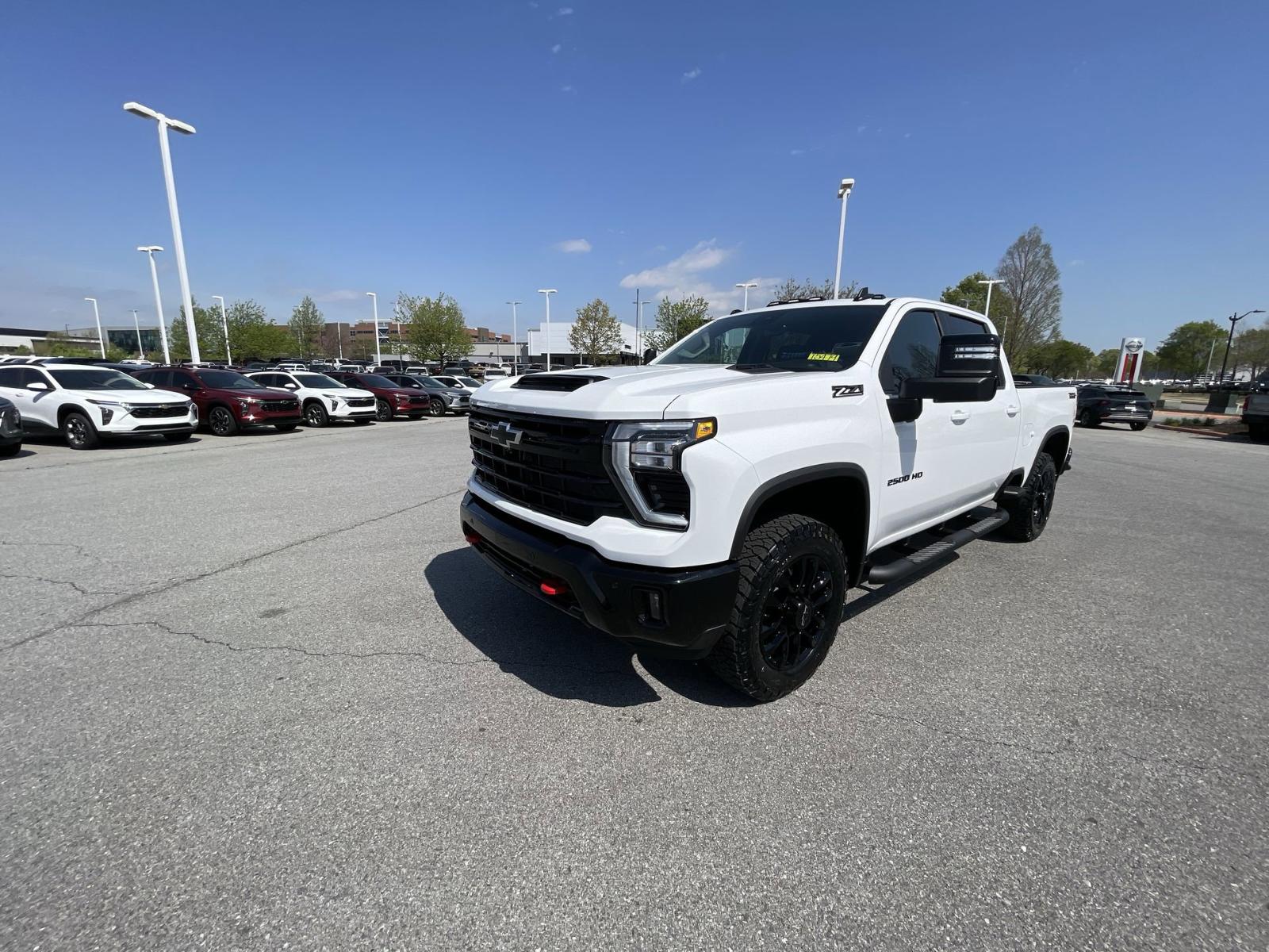 2025 Chevrolet Silverado 2500 HD Vehicle Photo in BENTONVILLE, AR 72712-4322