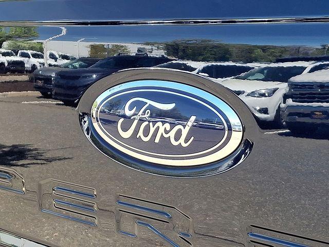 2023 Ford F-250 Vehicle Photo in DANBURY, CT 06810-5034