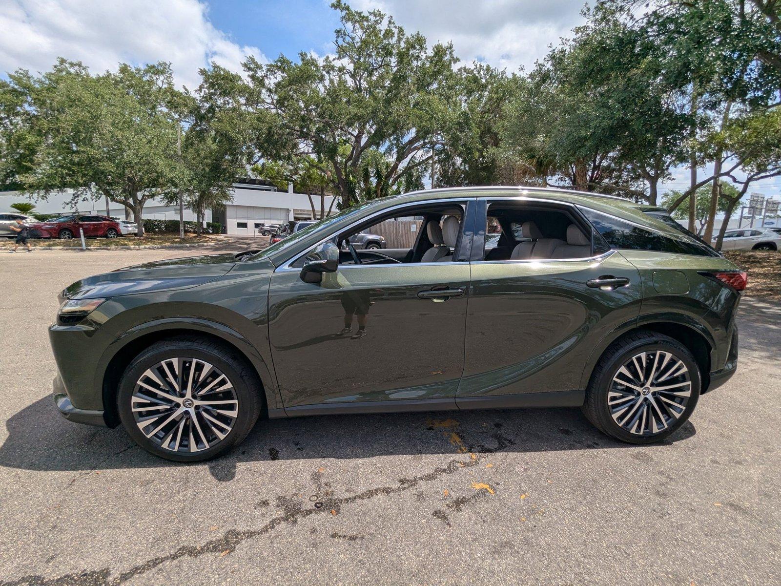 2023 Lexus RX 350 Vehicle Photo in Tampa, FL 33614