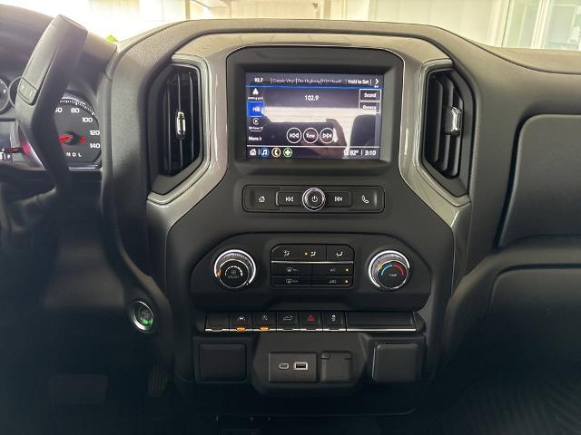 2023 Chevrolet Silverado 1500 Vehicle Photo in MANHATTAN, KS 66502-5036