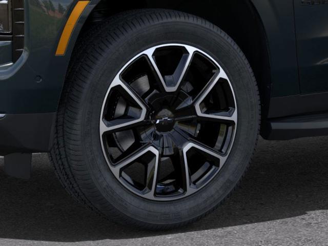 2025 Chevrolet Suburban Vehicle Photo in APPLETON, WI 54914-4656