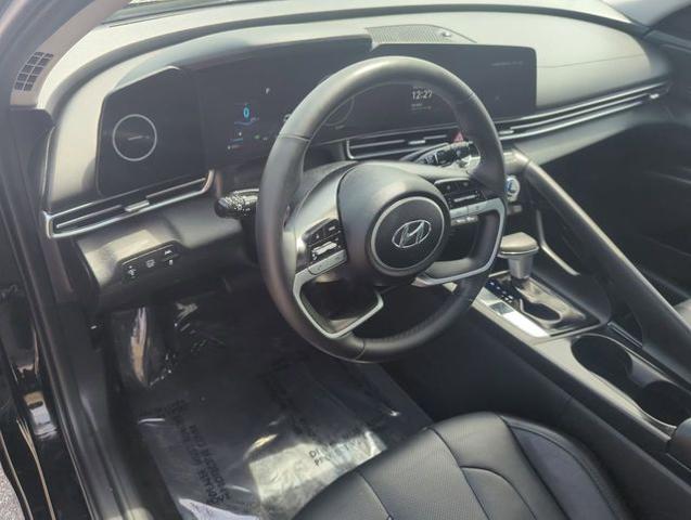 2023 Hyundai ELANTRA Hybrid Vehicle Photo in Merrillville, IN 46410
