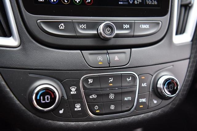 2023 Chevrolet Malibu Vehicle Photo in Ballwin, MO 63011