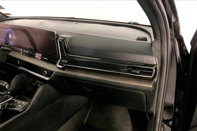2023 Kia Sportage Vehicle Photo in Lees Summit, MO 64086