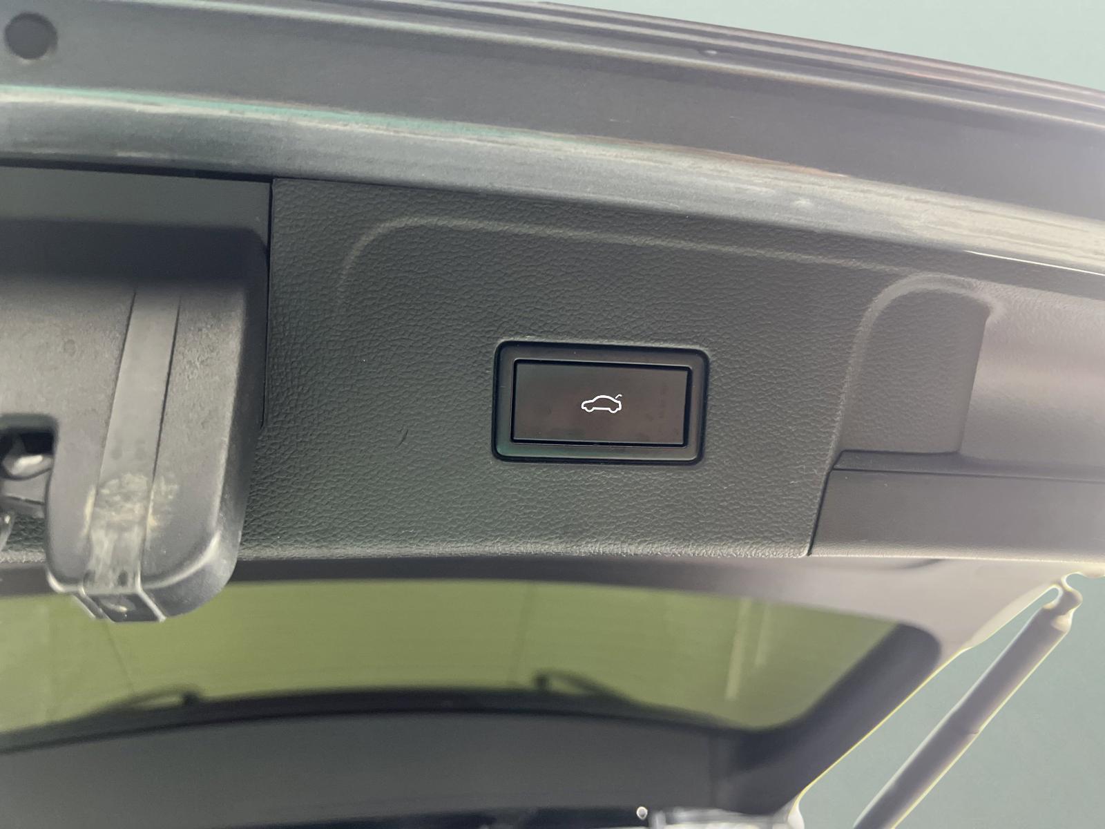 2018 Volkswagen Atlas Vehicle Photo in Georgetown, TX 78626