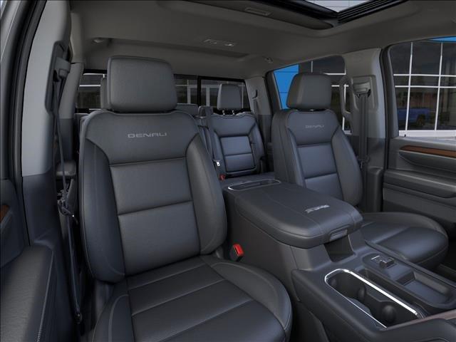 2025 GMC Sierra 2500 HD Vehicle Photo in EMPORIA, VA 23847-1235