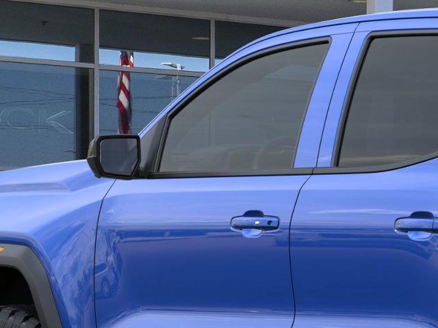 2025 GMC Canyon Vehicle Photo in KANSAS CITY, MO 64114-4545