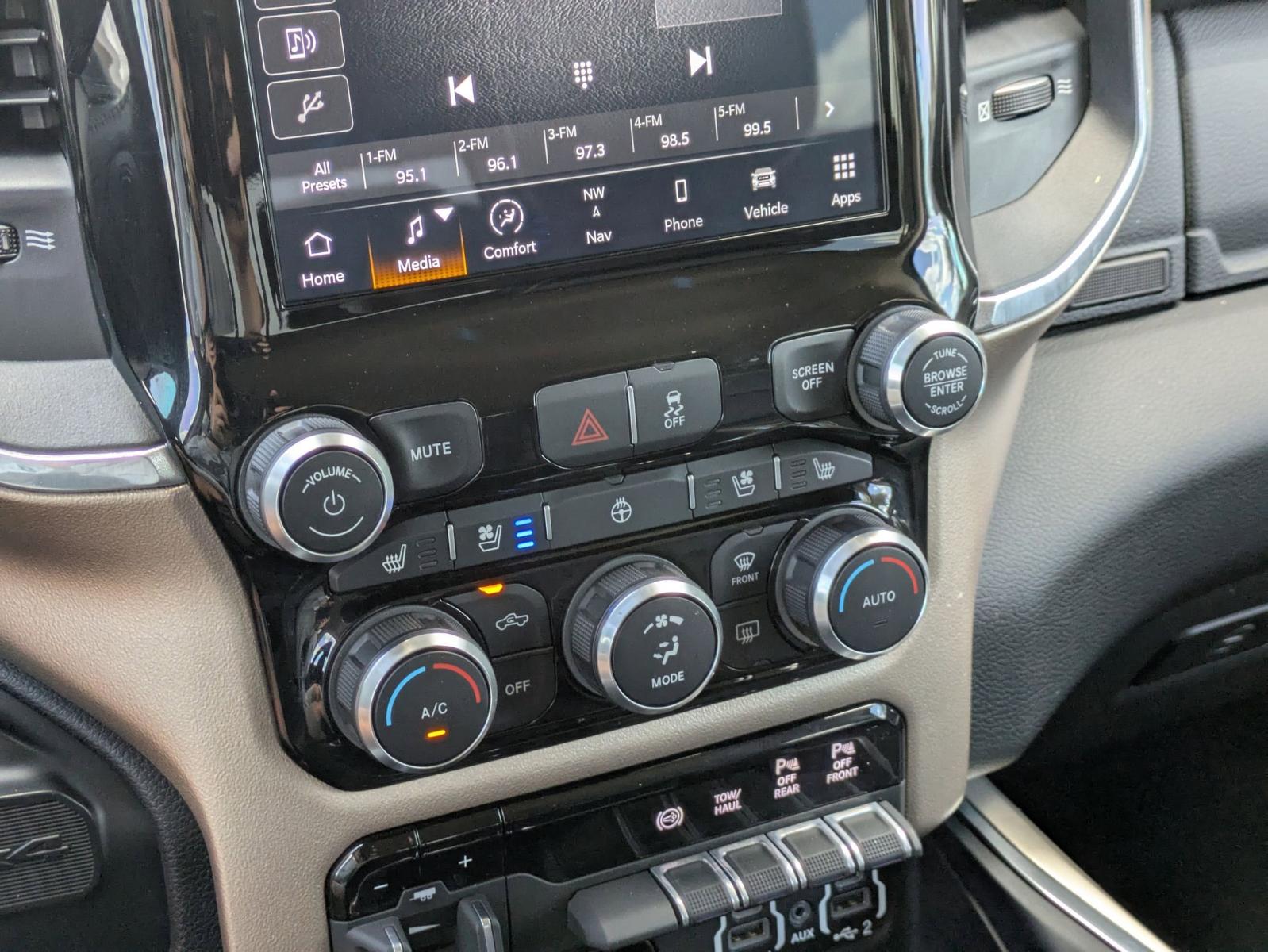 2022 Ram 2500 Vehicle Photo in SELMA, TX 78154-1460