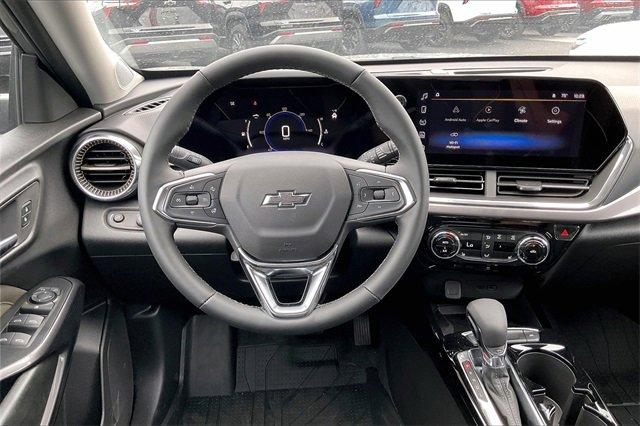 2025 Chevrolet Trax Vehicle Photo in INDEPENDENCE, MO 64055-1314