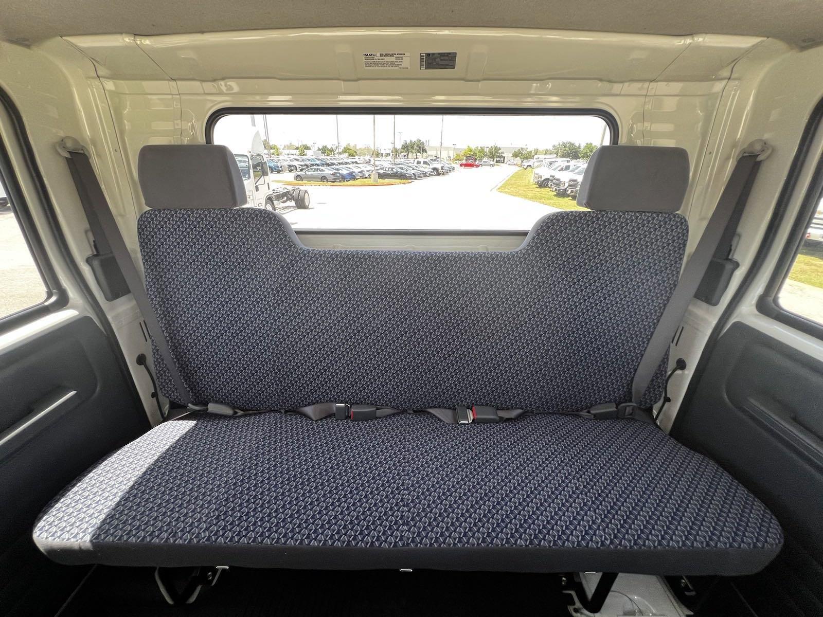 2025 Chevrolet Low Cab Forward 5500 XG Vehicle Photo in GEORGETOWN, TX 78626-7508