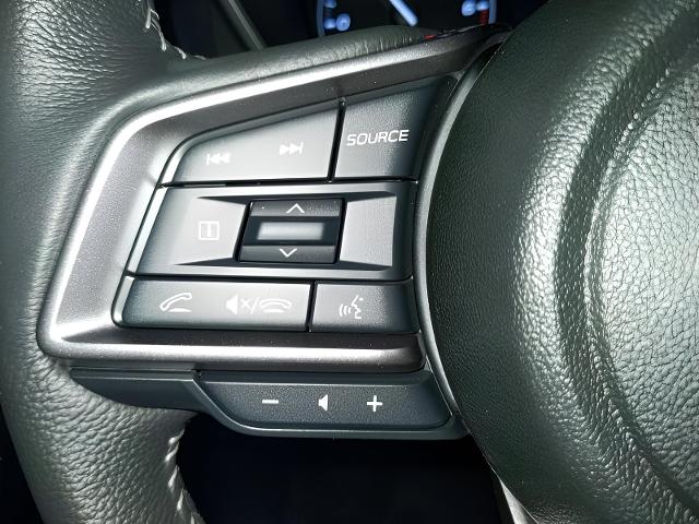 2025 Subaru Ascent Vehicle Photo in Green Bay, WI 54304