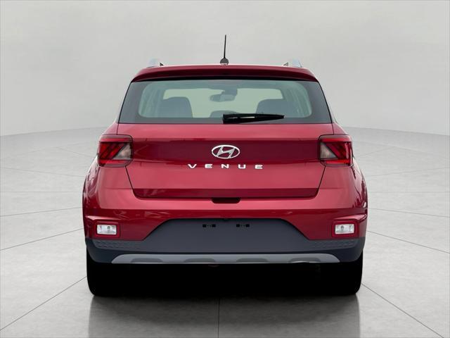 2025 Hyundai VENUE Vehicle Photo in Green Bay, WI 54304