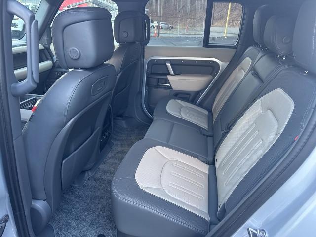 2022 Land Rover Defender Vehicle Photo in MARION, NC 28752-6372