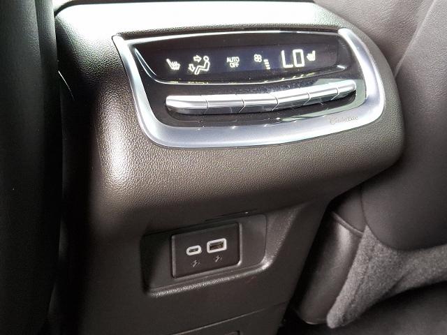 2024 Cadillac XT6 Vehicle Photo in TREVOSE, PA 19053-4984