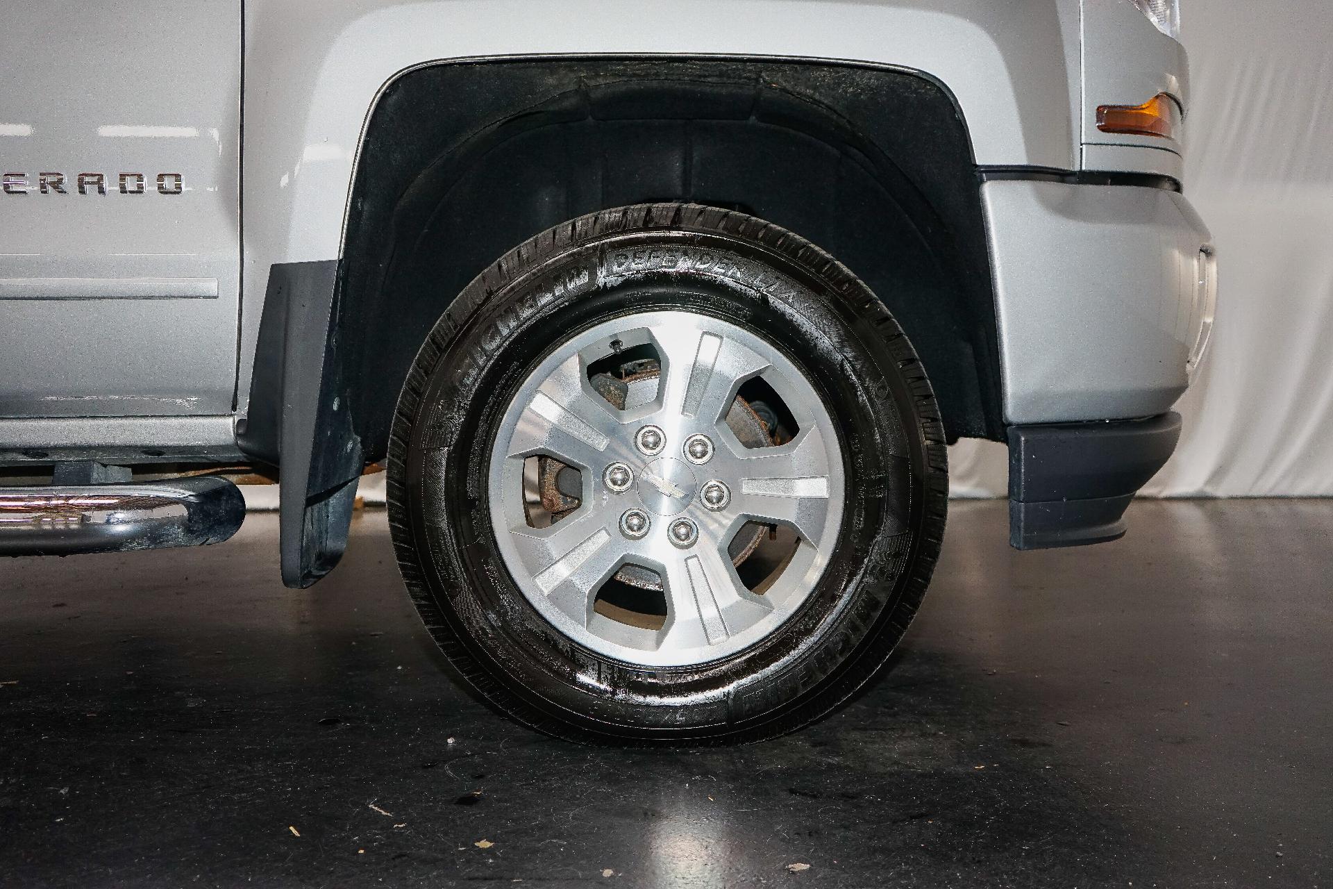 2018 Chevrolet Silverado 1500 Vehicle Photo in SMYRNA, DE 19977-2874