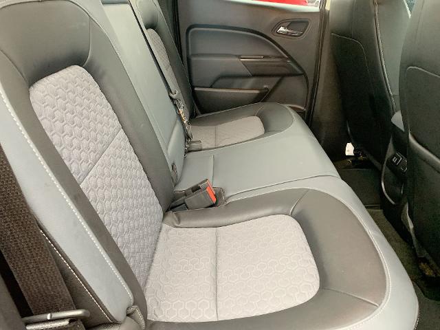 2015 Chevrolet Colorado Vehicle Photo in MOON TOWNSHIP, PA 15108-2571