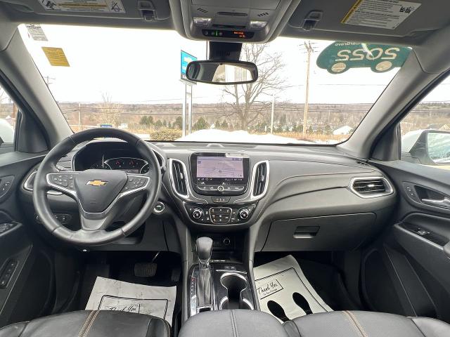 2022 Chevrolet Equinox Vehicle Photo in BOSTON, NY 14025-9684