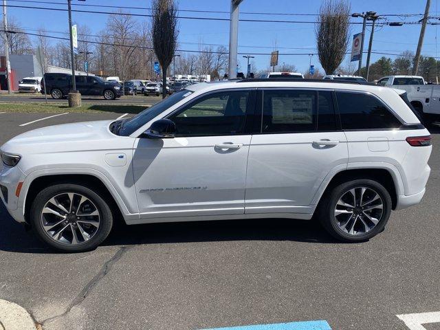 2024 Jeep Grand Cherokee 4xe Vehicle Photo in Doylsetown, PA 18901