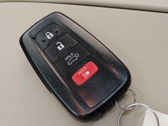 2023 Toyota Highlander Vehicle Photo in PINEVILLE, NC 28134-8495