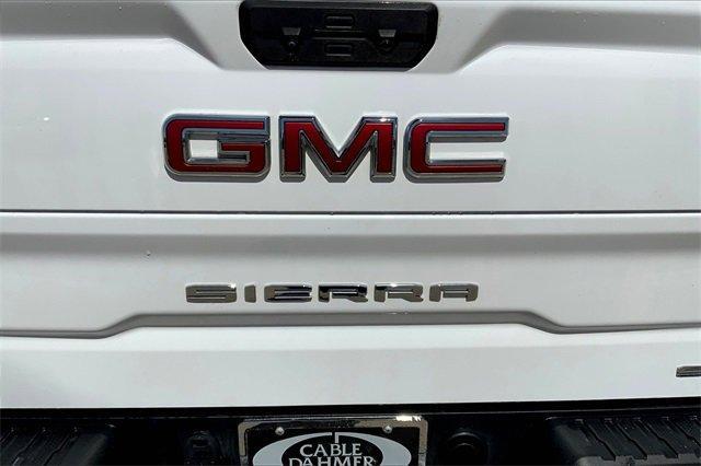 2022 GMC Sierra 1500 Vehicle Photo in TOPEKA, KS 66609-0000