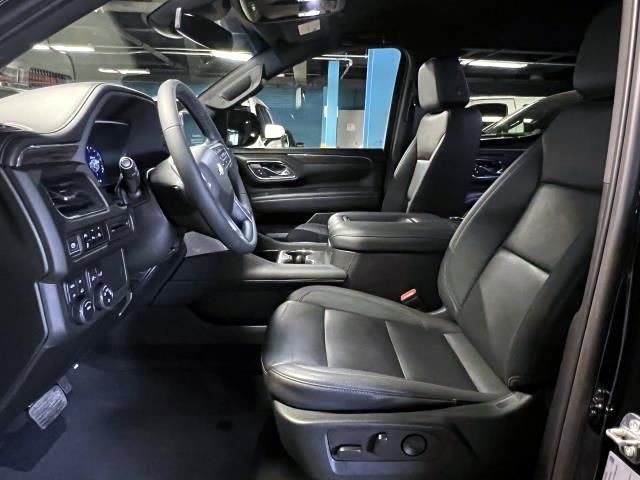 2023 Chevrolet Suburban Vehicle Photo in Roslyn, NY 11576