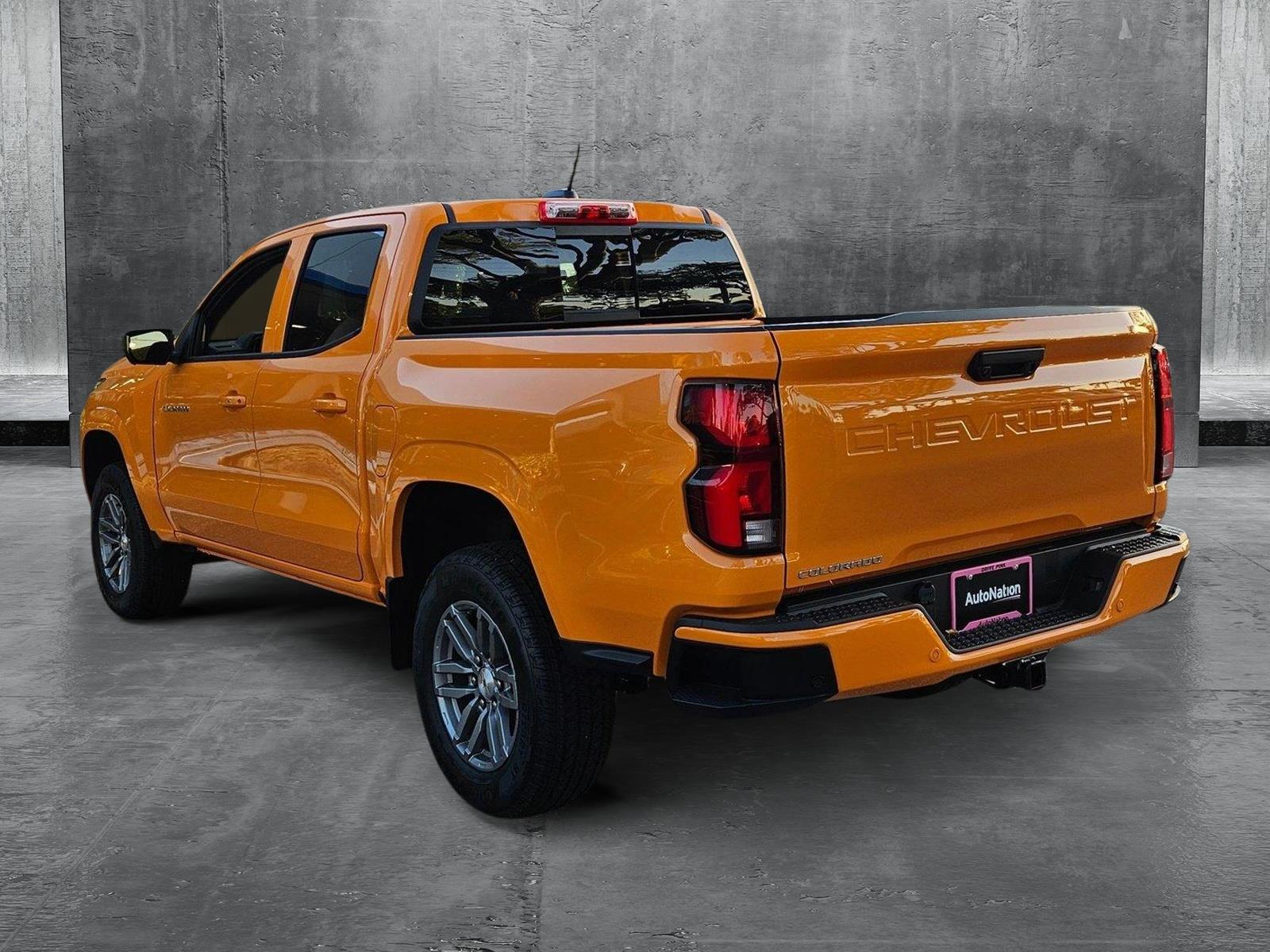 2025 Chevrolet Colorado Vehicle Photo in GREENACRES, FL 33463-3207