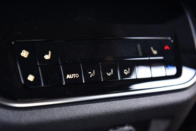 2025 Nissan Armada Vehicle Photo in Ballwin, MO 63011