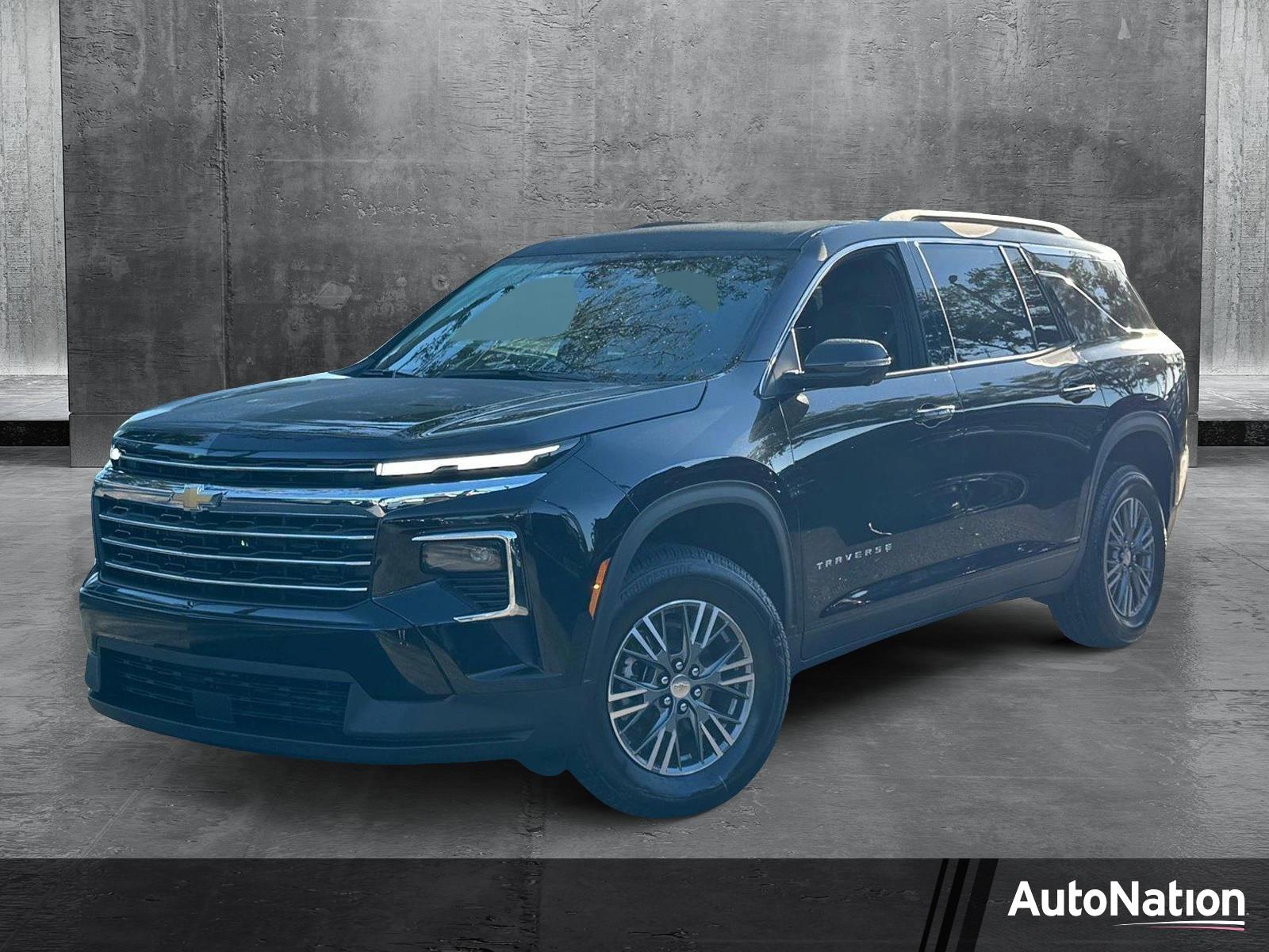 2025 Chevrolet Traverse Vehicle Photo in GREENACRES, FL 33463-3207